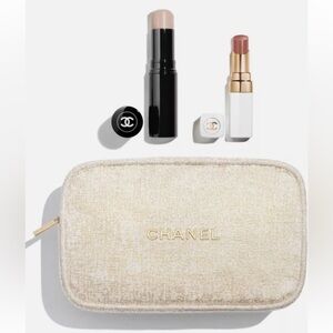 Limited edition Chanel Holiday Gift 3pcSet 2023 rare white&gold tweed beauty bag